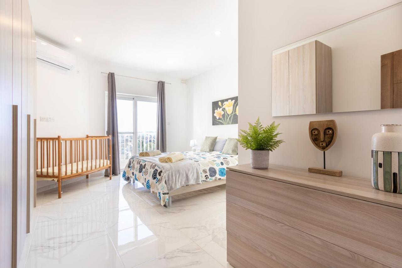 H2 -Modern And Spacious 3 Bedroom Apartment San Ġwann Exterior foto
