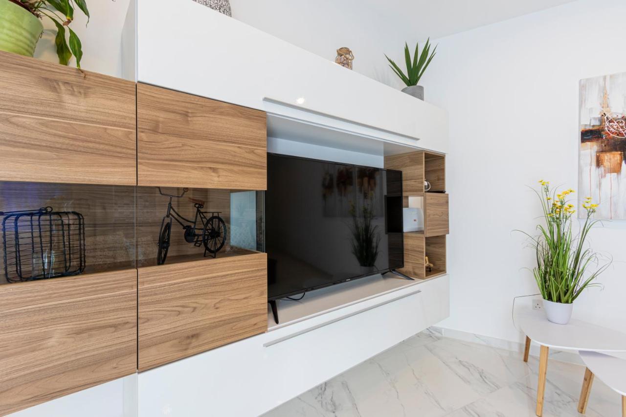 H2 -Modern And Spacious 3 Bedroom Apartment San Ġwann Exterior foto