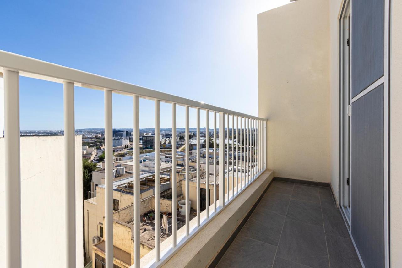 H2 -Modern And Spacious 3 Bedroom Apartment San Ġwann Exterior foto