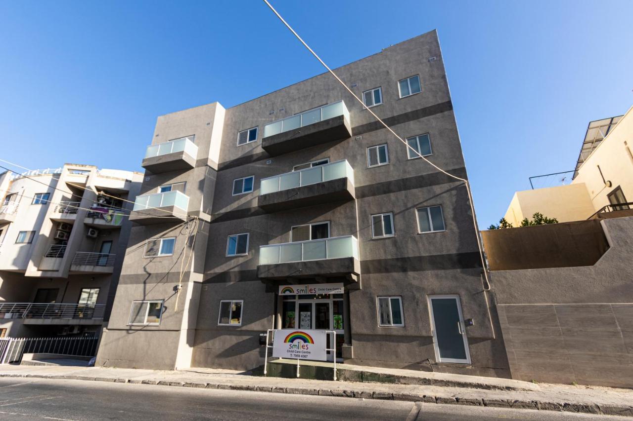 H2 -Modern And Spacious 3 Bedroom Apartment San Ġwann Exterior foto
