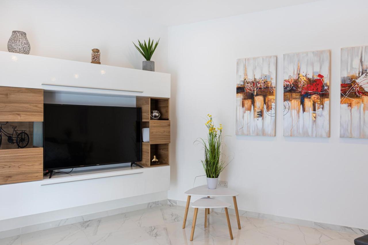 H2 -Modern And Spacious 3 Bedroom Apartment San Ġwann Exterior foto